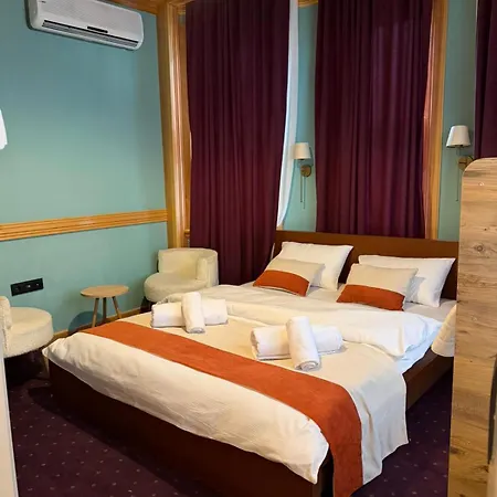 Mirello House Tuzla 3*