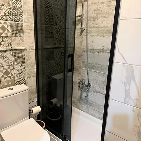 מלון Mirello House Tuzla 3*