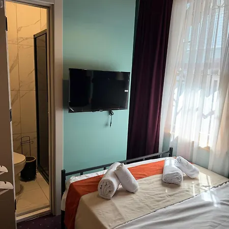 מלון Mirello House Tuzla 3*